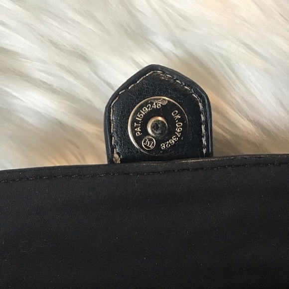 Vintage Villager A Liz Claiborne Company black quilted banquette bag - Picture 9 of 11